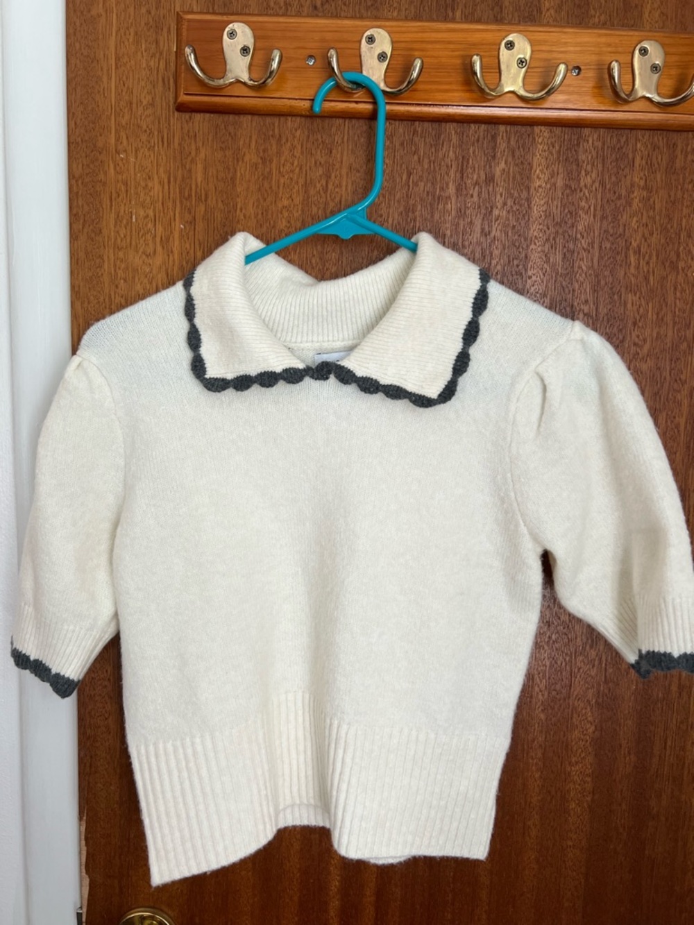 Song of Style Cream Short Sleeve Sweater with Gray Trim Peter Pan Collar